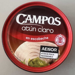 Atún claro de la marca campos en escabeche
